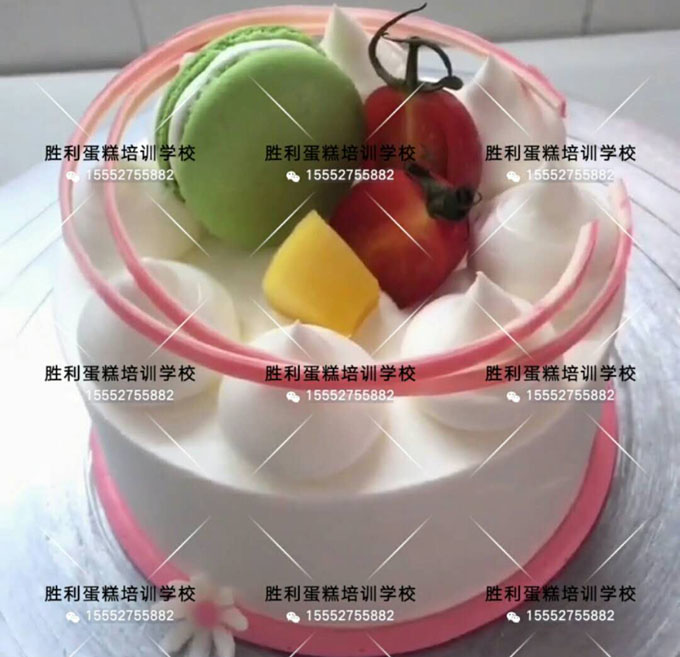 生日蛋糕裱花